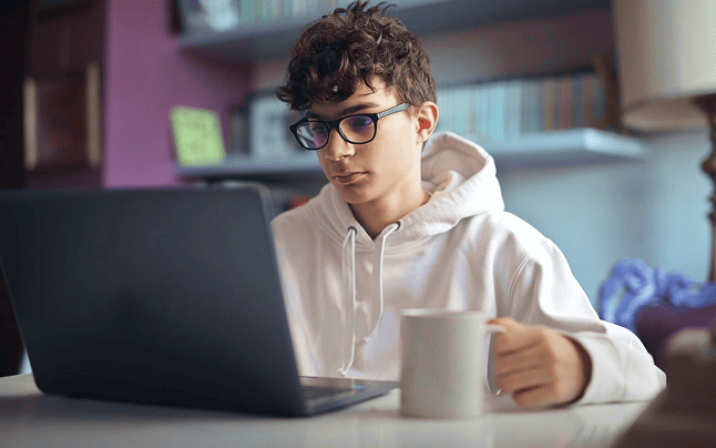 AI-NATIVE DEVELOPER